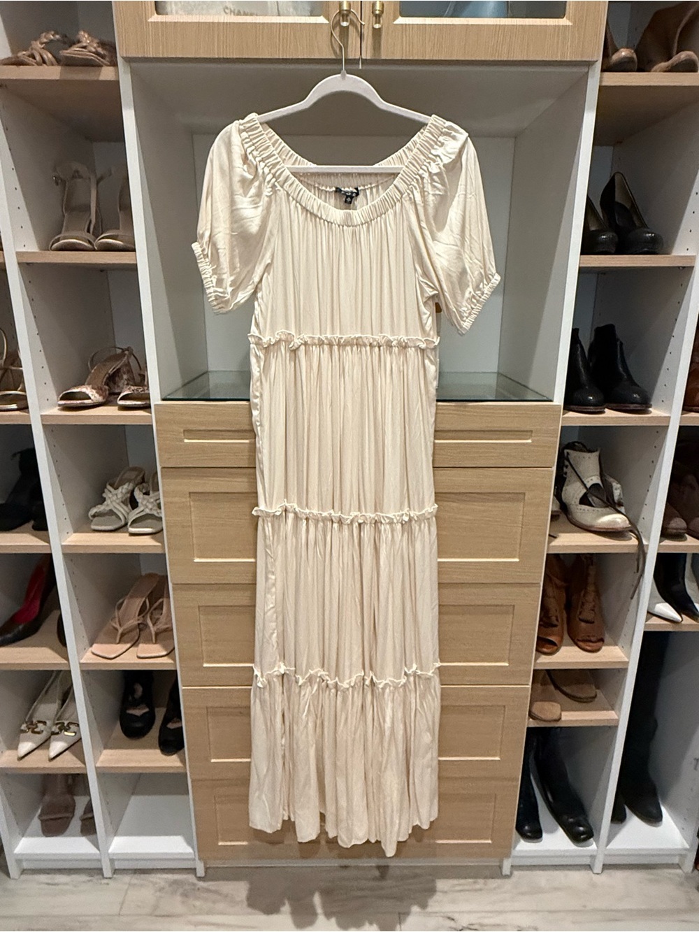 Fore Cream Tiered Maxi Maternity Photos Dress